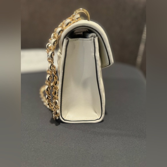 MICHAEL KORS White Purse - Picture 5 of 6